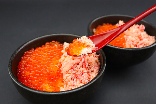 カニいくら丼セット（カニほぐし：300g / いくら：250g）